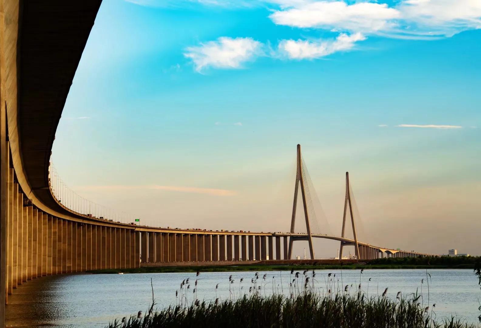 蘇通大橋發(fā)生最新交通事故