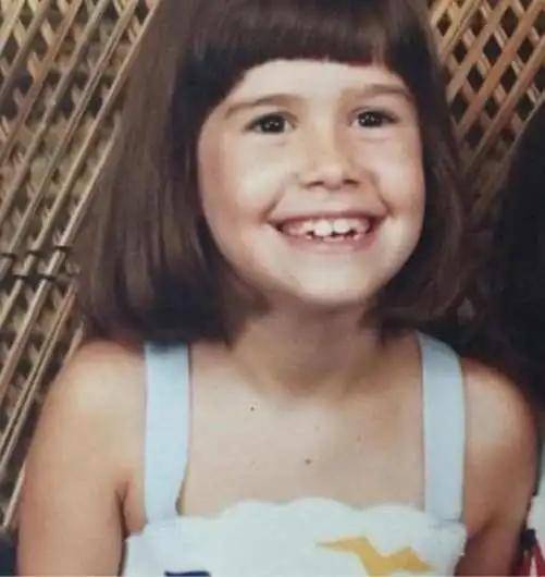 香蕉姐的最新轉(zhuǎn)變，學(xué)習(xí)成長(zhǎng)，自信鑄就輝煌之路