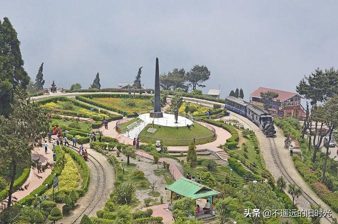 迷你世界最新版刷鐵軌，自然美景探險之旅啟動！